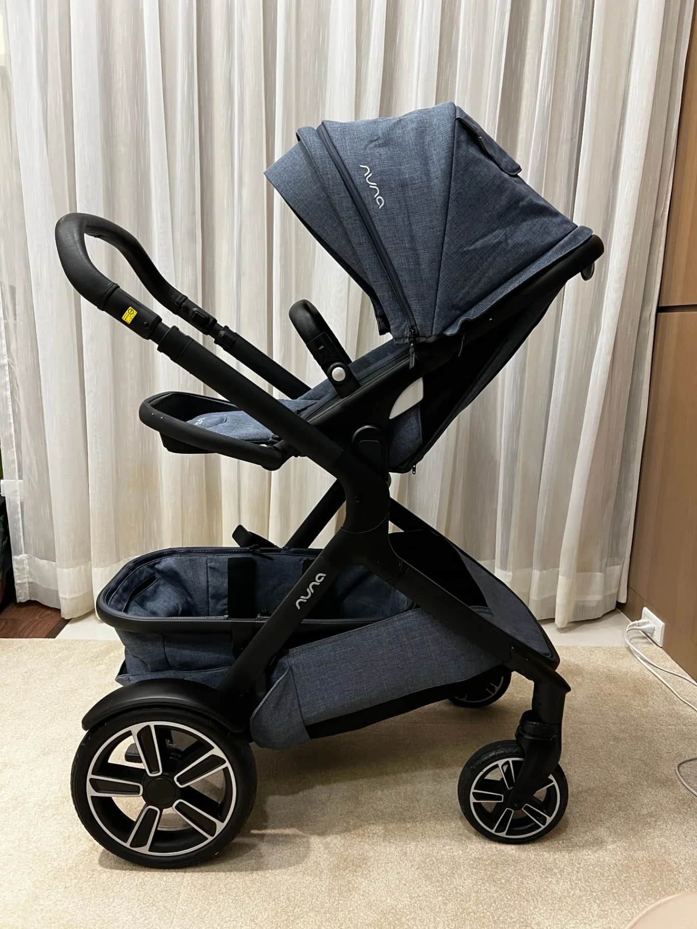 Nuna Demi Grow 嬰兒推車