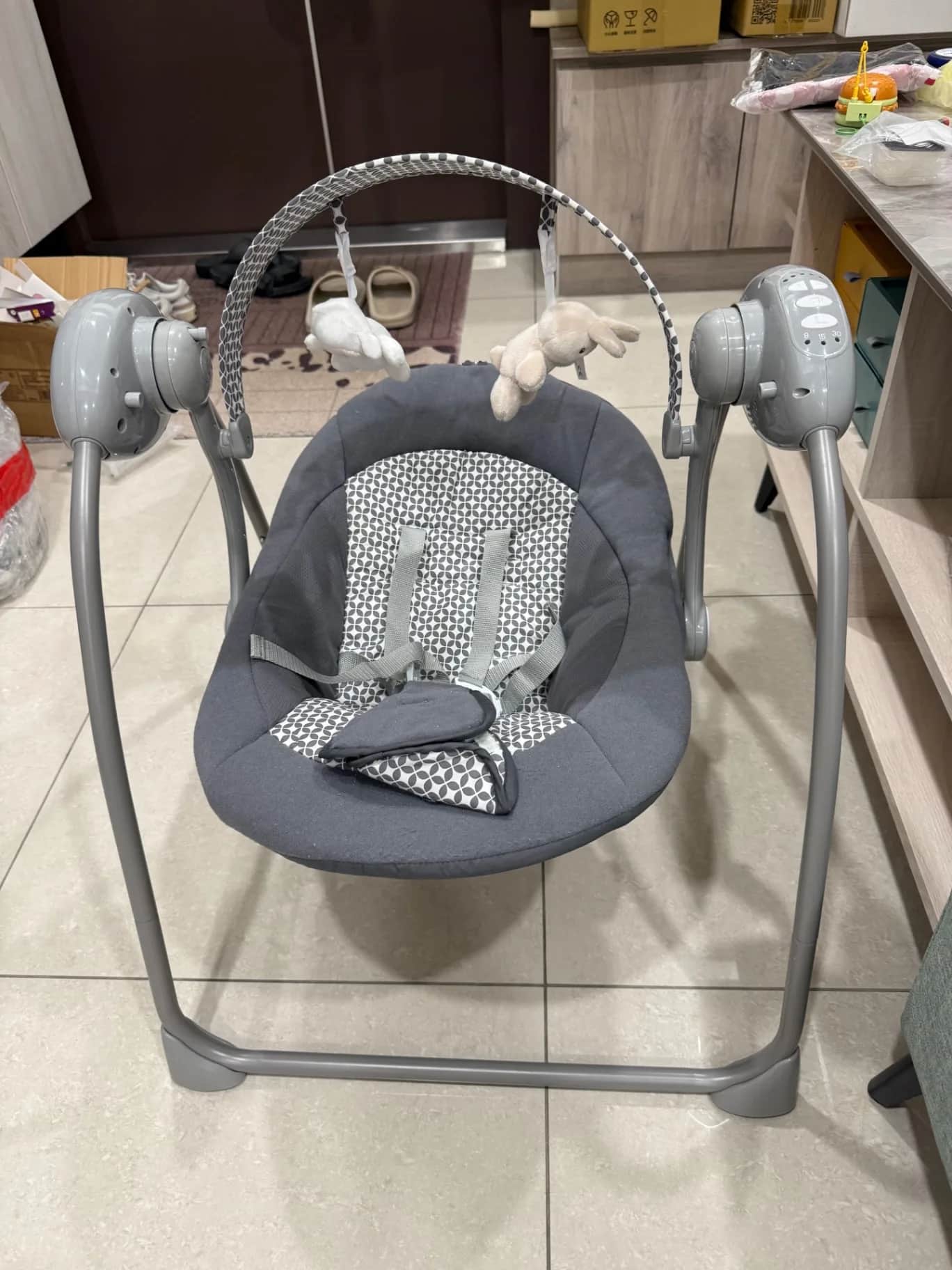 Chicco Relax & Play 電動音樂安撫嬰兒鞦韆
