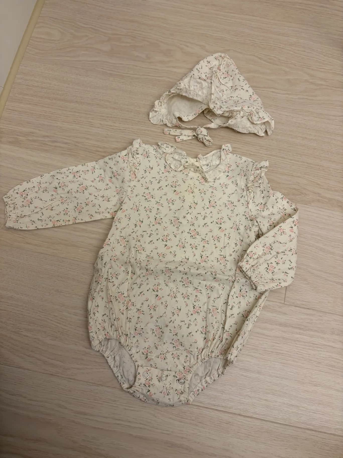made 碎花包屁衣連帽套裝 1組